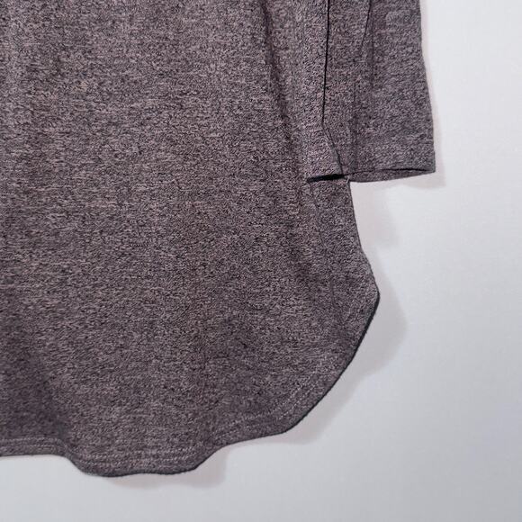 iZ Byer Cut-Out Sleeve Heather Gray Top women’s size medium - Picture 5 of 7